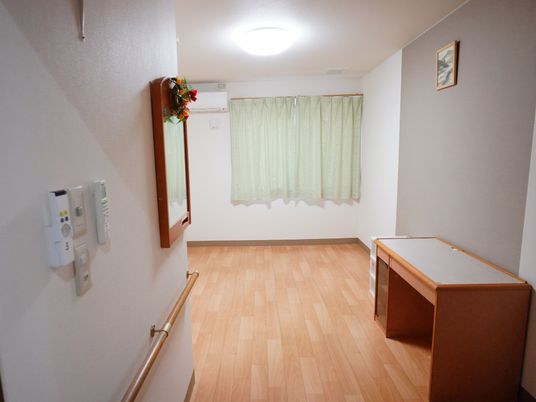 廊下の明るい空間