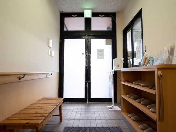 エントランスの手洗い場所