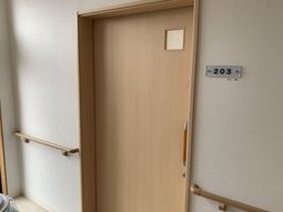 居室の入口ドア