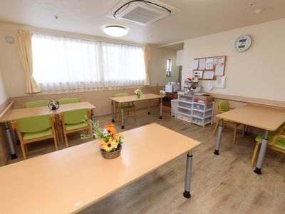 広々としたダイニングルーム