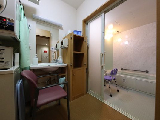 バリアフリーな浴室