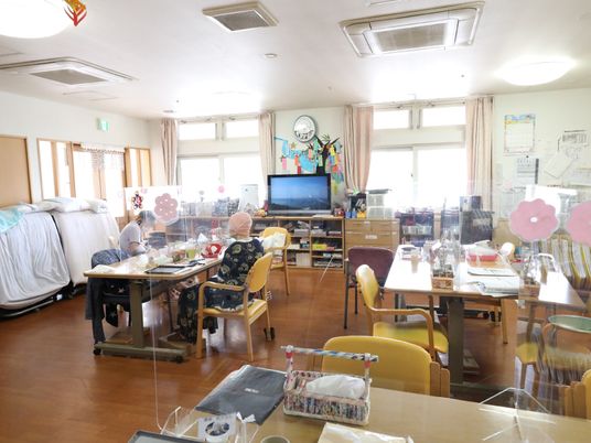 日当たりの良い共有スペース