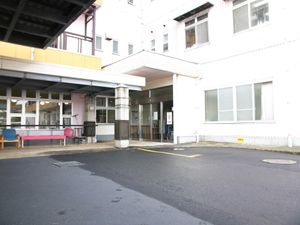 エントランスの外観
