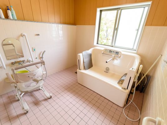 バリアフリー浴室設備