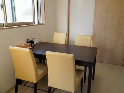 居室のダイニングセット