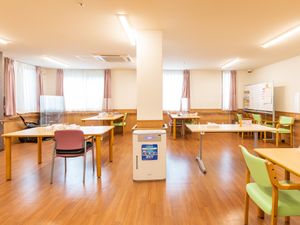 広々とした空間の共有エリア
