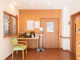 温かみのあるフロントスペース