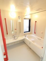 清潔感のある浴室