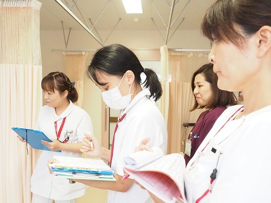 スタッフ会議の様子  