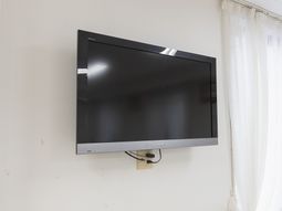 壁掛けテレビのリビング