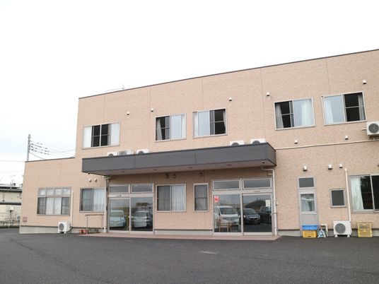 外観の建物正面