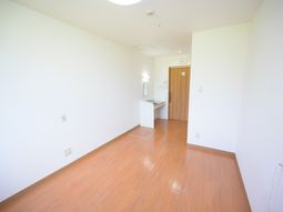 清潔な居室の空間