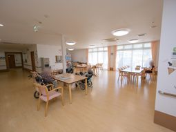 多目的に使える明るい空間