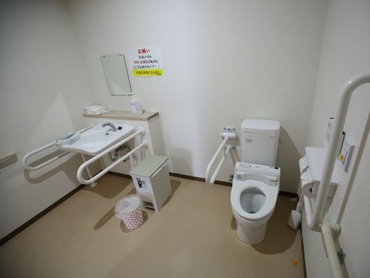バリアフリーの洗面トイレ