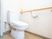 手すり付きトイレ空間