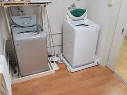 洗濯機と洗浄機の部屋