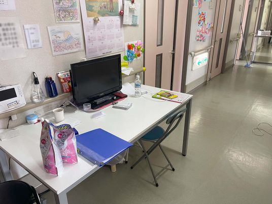 スタッフの作業スペース