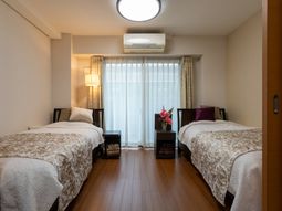 静かな二人部屋