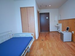 居室の明るい空間