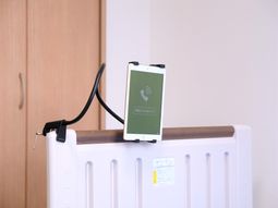 通話補助端末と扉