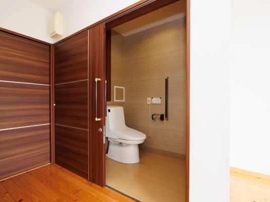 清潔感のあるトイレ空間