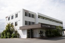 清潔感ある施設の外観