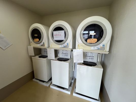 清潔感ある洗濯スペース