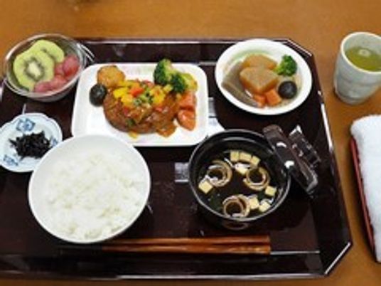 栄養バランスの取れた食事