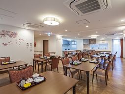 明るいダイニングエリア