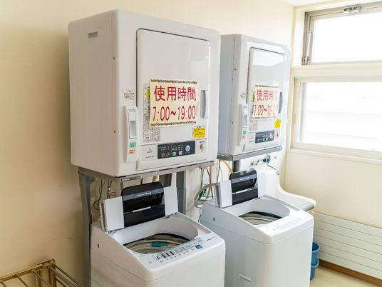コインランドリーの機器配置