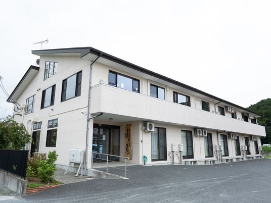 清潔な建物の外観