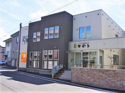 施設外観の整った建物