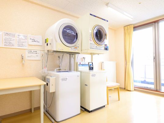 洗濯機と乾燥機の部屋