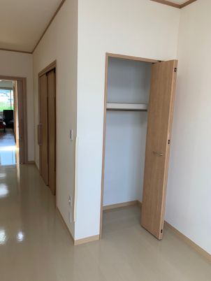 居室の廊下と収納