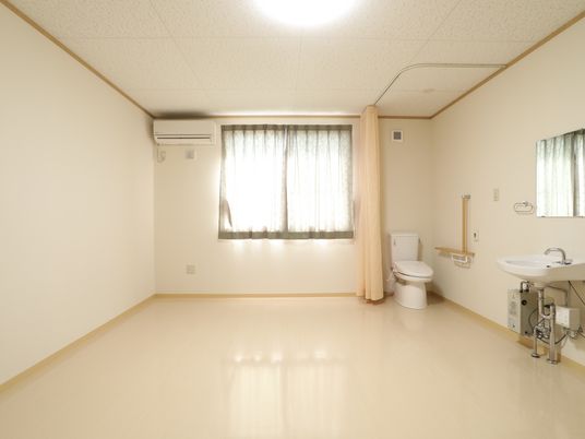 清潔感のある個室トイレ