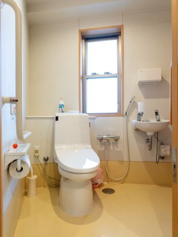明るいトイレ空間