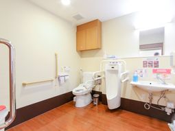 バリアフリーの洗面トイレ