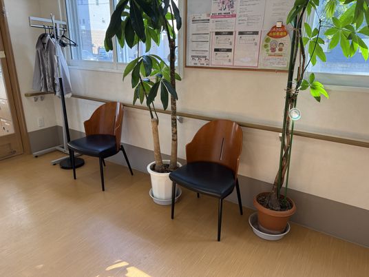 明るい待合室