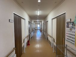 居室に続く廊下