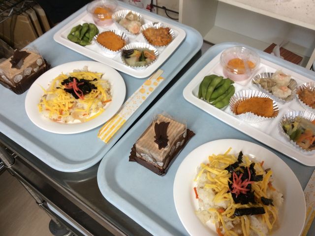 お食事の様子