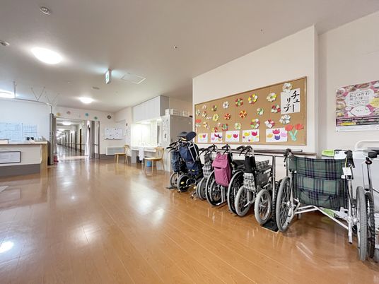 広々とした廊下