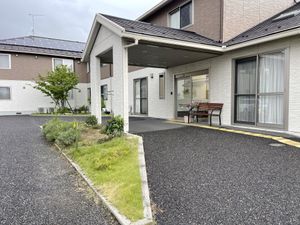 温かみのあるエントランス