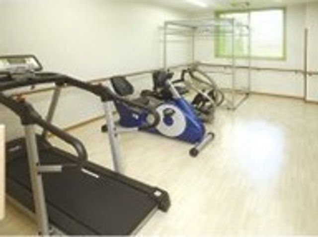 トレーニング機器のある部屋