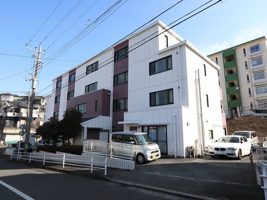 施設の外観