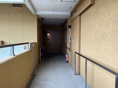 落ち着いた廊下