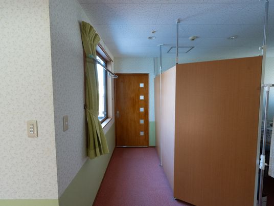自然光の入る廊下