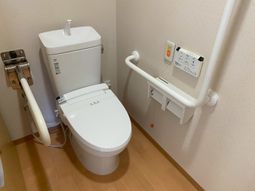 安全設計のトイレ