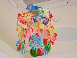 カラフルな飾りつけ