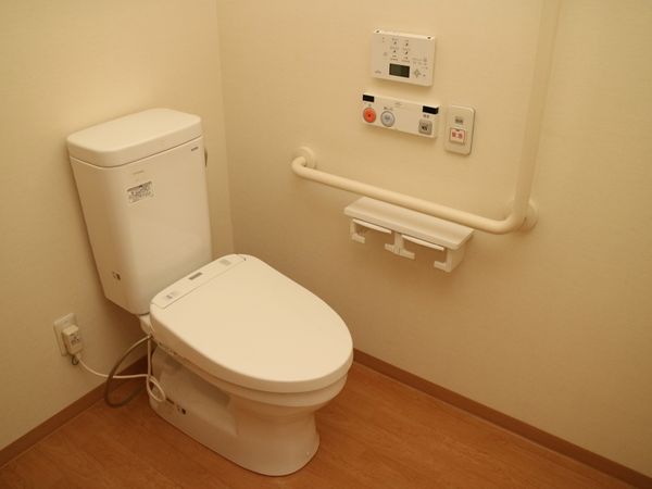 バリアフリーのトイレ設備