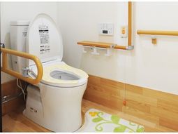 バリアフリートイレ